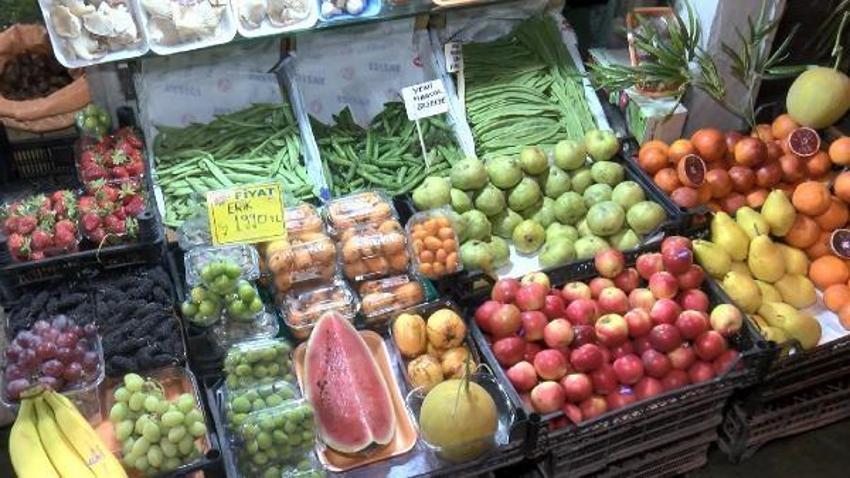 İstanbul'da çeyrek altın fiyatına 1 kilo erik