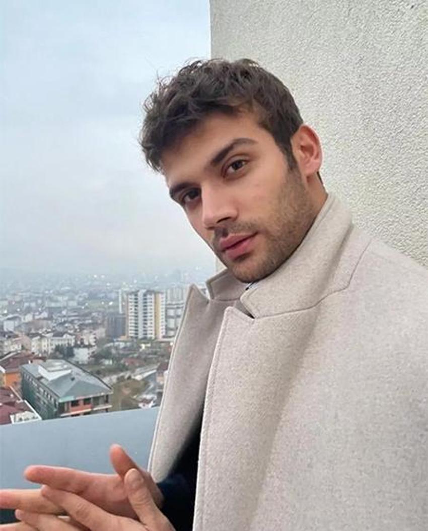 Yaren'in eski sevgilisi bakın hangi ünlü oyuncu çıktı!