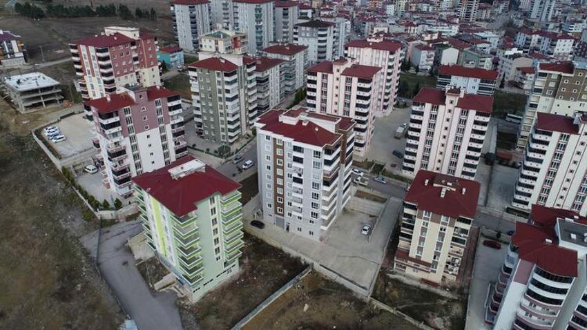 Ev sahiplerinden kiracılara "evden çık" komisyonu