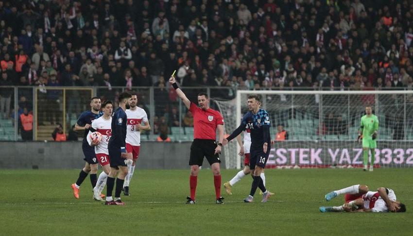 Oynayan 31 futbolcu içerisinde bir tek o beğenildi! 'Resmen mucize'