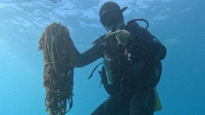Antalya'nın falezler bölgesi 'hayalet ağlar'a teslim! 