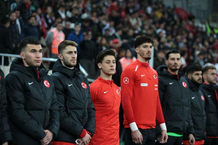 Mehmet Büyükekşi ve Kuntz bu olayı tarihten silemeyecek: İğrenç bir şekilde gönderdiniz