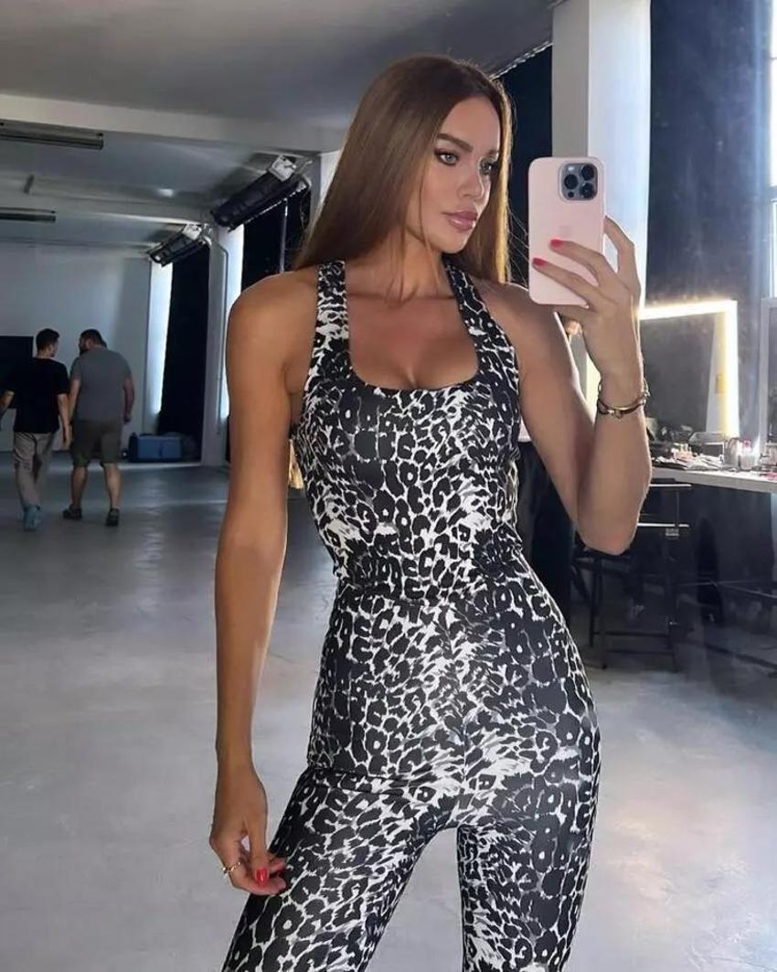 Ebru Şallı, "Yüz felci geçirdim" dedi ve yaşadıklarını anlattı