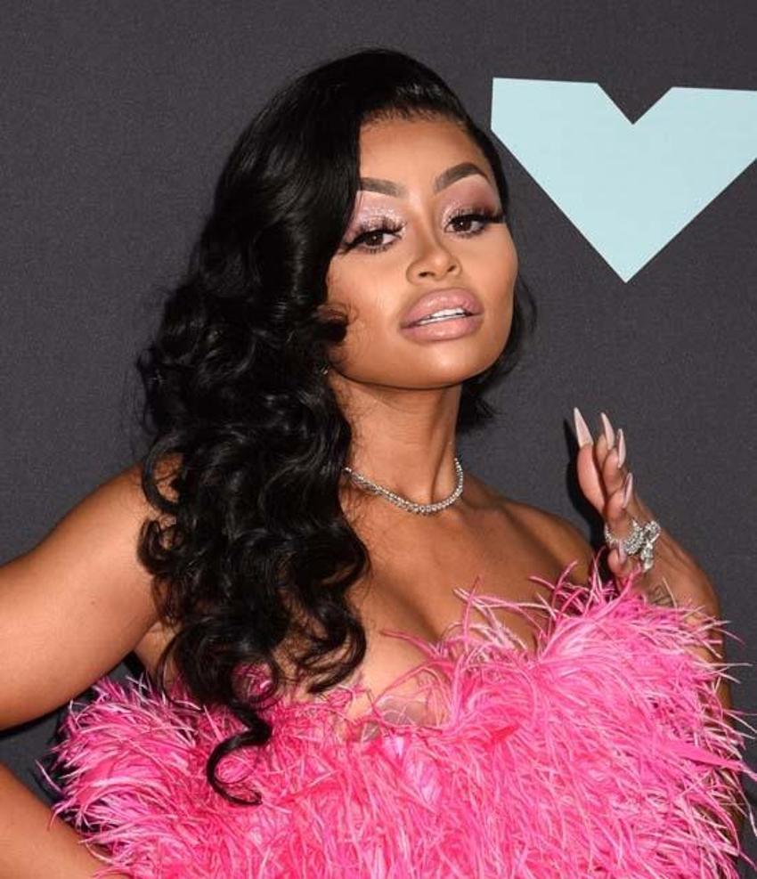 Blac Chyna'dan şoke eden açıklama: Kalça enjeksiyonu yüzünden ölümün kıyısından döndüm