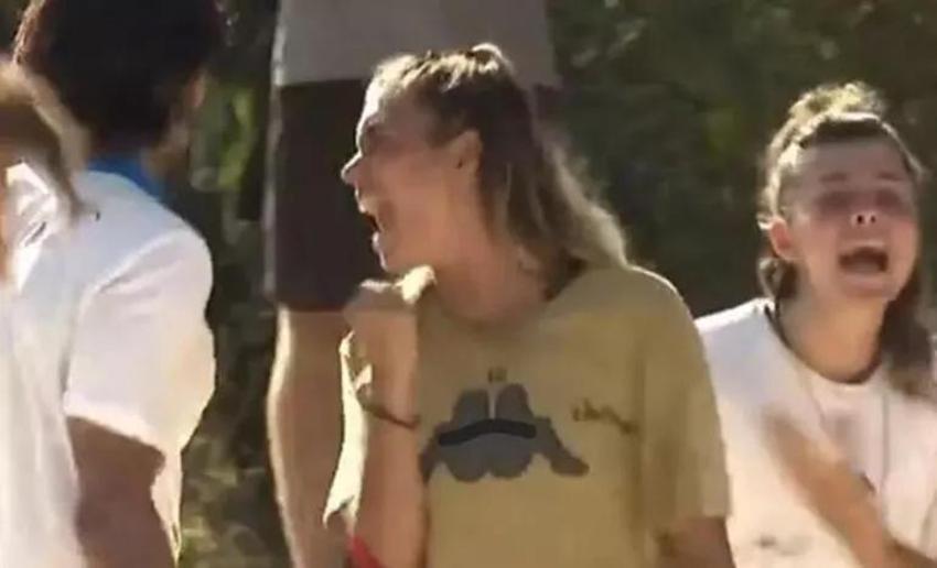 Survivor'da ortalığı karıştıran şiddet olayı! Tepki yağdı, Demet Akalın'dan diskalifiye çağrısı