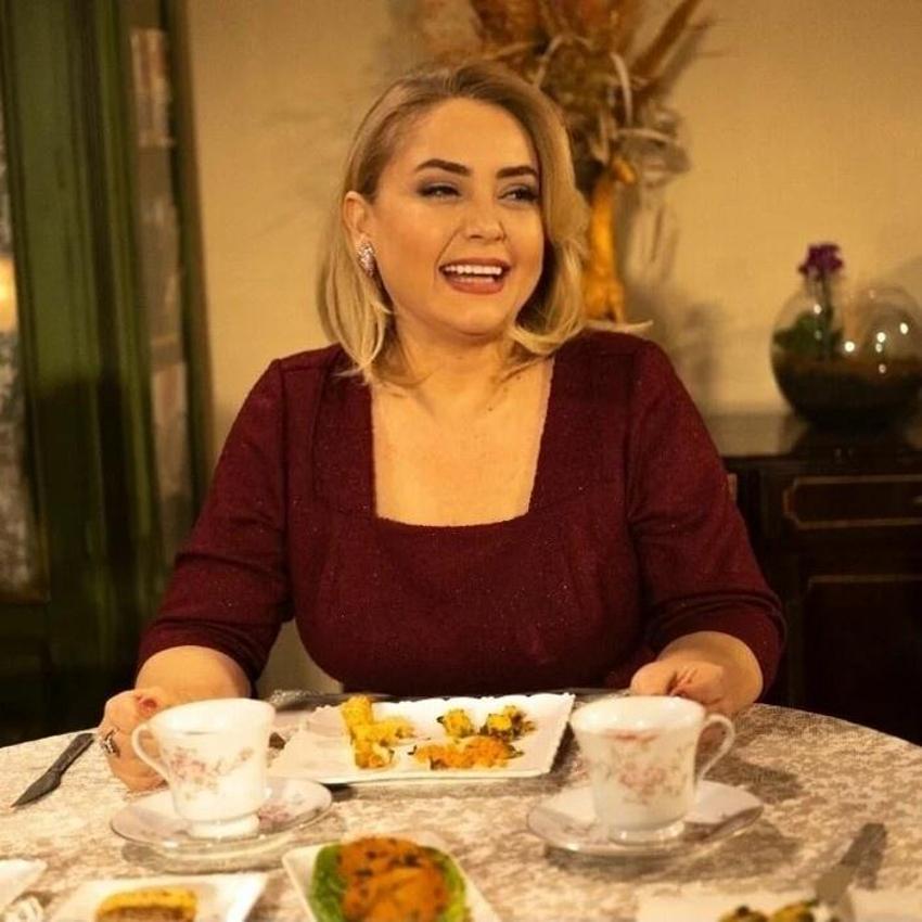 Sibel Taşçıoğu ile Kızılcık Şerbeti Pembe'nin alakası yok! Gerçek halini kimse tanıyamadı