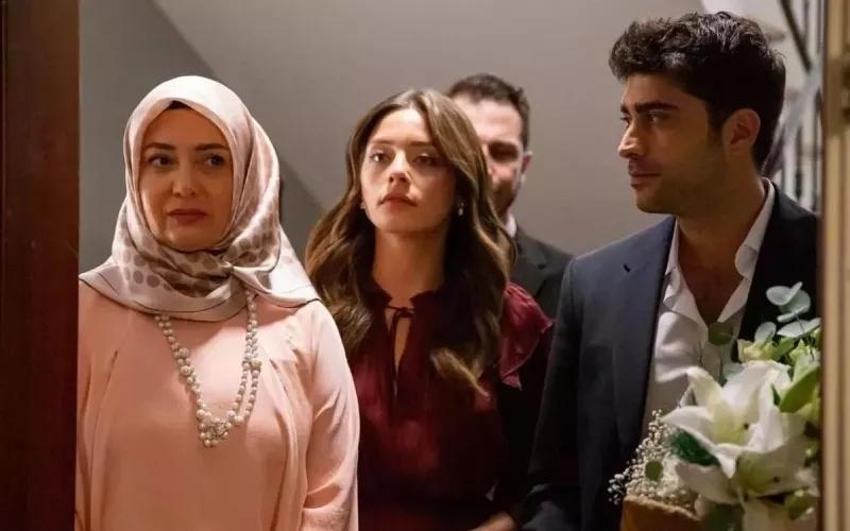 Kızılcık Şerbeti hangi ailenin hikayesi? Kızılcık Şerbeti Nursema gerçekte kim?
