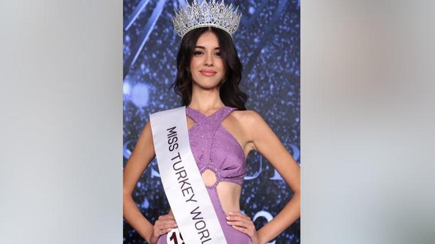 Miss Turkey birincisi Nursena Say aşkını ilan etti! Fotoğraf paylaşıp açıkladı