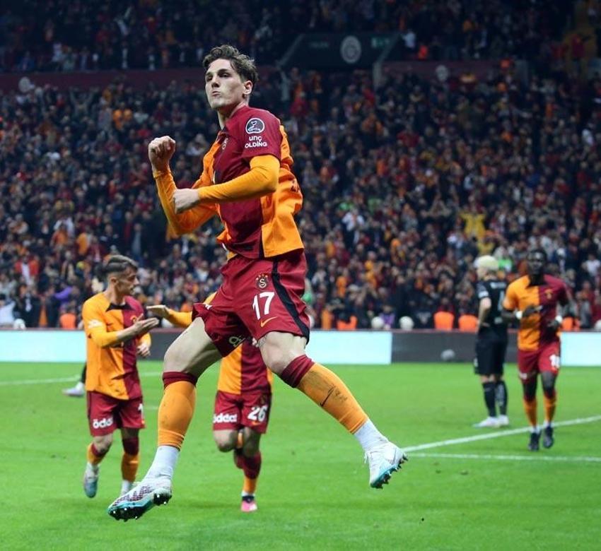 Galatasaray, Adana Demirspor karşısında hata yapmadı kritik goller son anlarda geldi