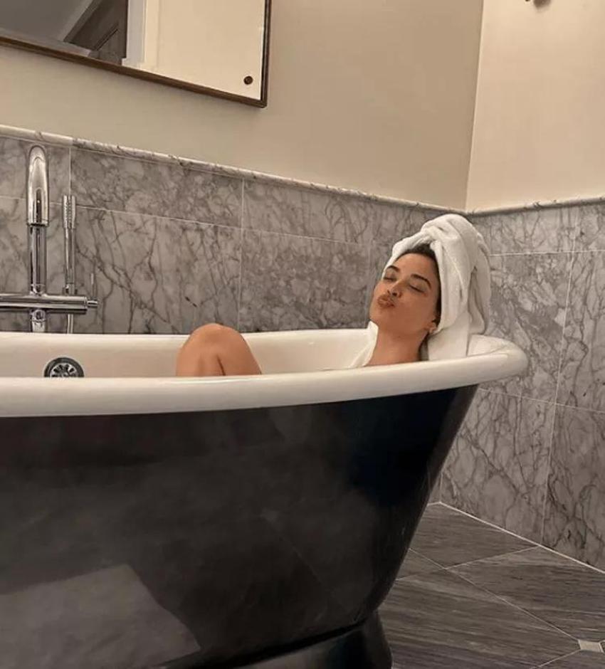 Shanina Shaik doğumdan sonra eski formuna kavuştu!