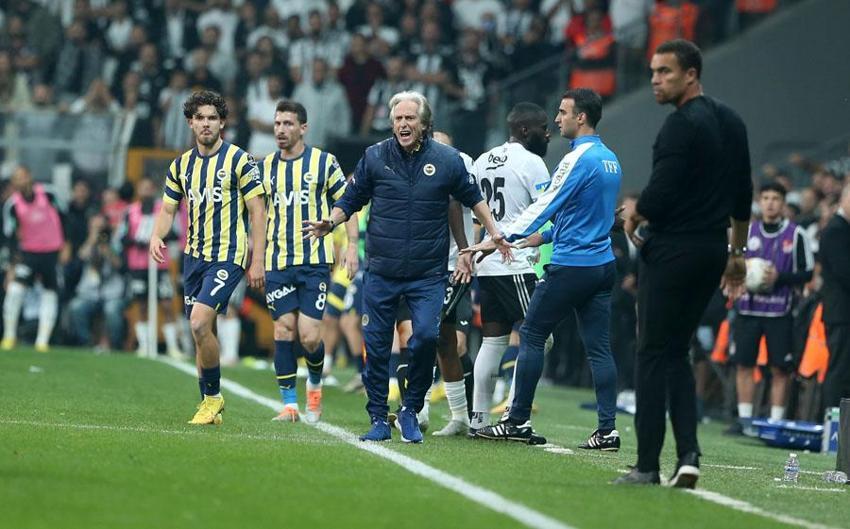 Kritik derbide 11'ler belli oldu! Aboubakar-Valencia, Ghezzal-Osayi, Cenk Tosun-Ferdi kapışması