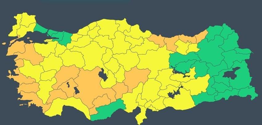 60 ilde şiddetli fırtına ve yağmur başlıyor! Kış geri döndü, Meteoroloji'den son dakika alarmı