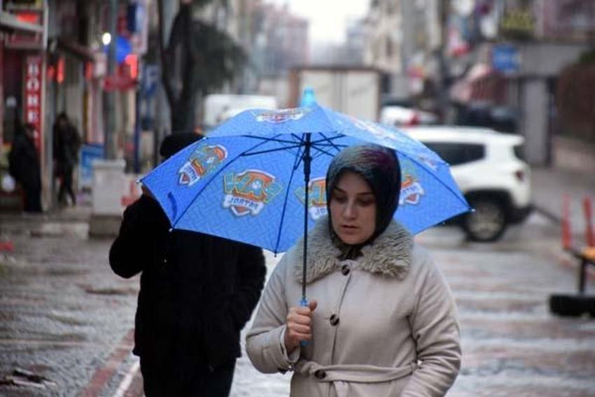 60 ilde şiddetli fırtına ve yağmur başlıyor! Kış geri döndü, Meteoroloji'den son dakika alarmı