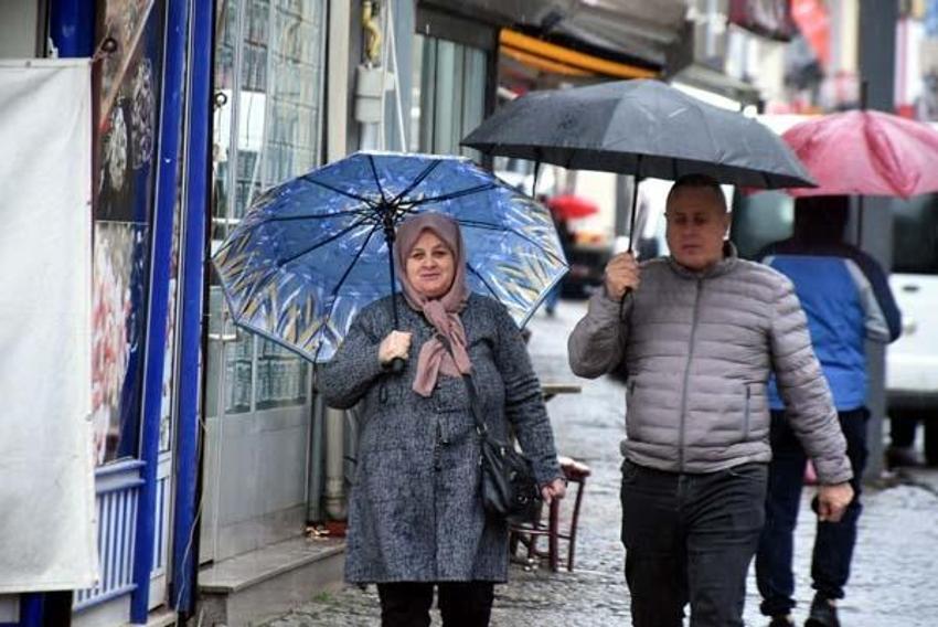 60 ilde şiddetli fırtına ve yağmur başlıyor! Kış geri döndü, Meteoroloji'den son dakika alarmı
