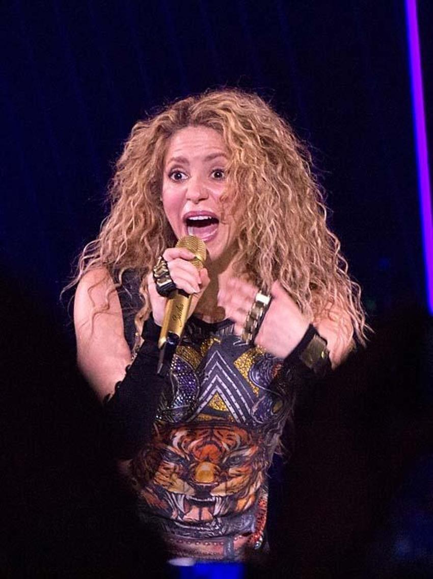 Shakira gözyaşlarıyla veda etti!