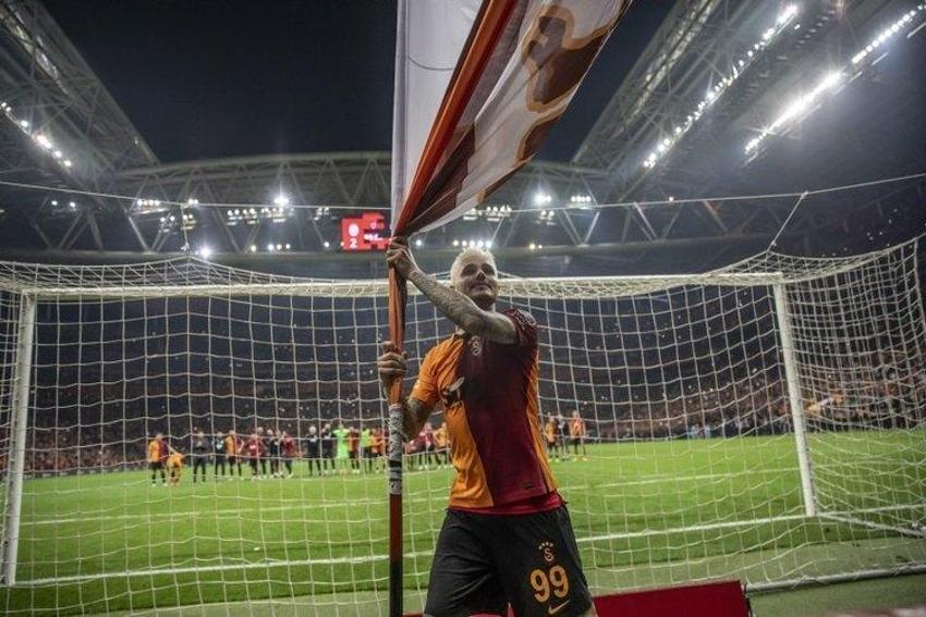 Galatasaray'da herkesin beklediği ayrılık! Lig biter bitmez Premier Lig'e gidiyor