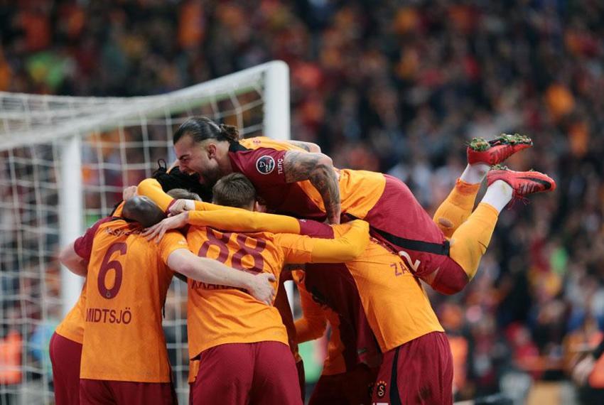 Askeri darbe yüzünden ülkesinde mahsur kalmıştı! Galatasaray'a 60 milyon euro'luk orta saha