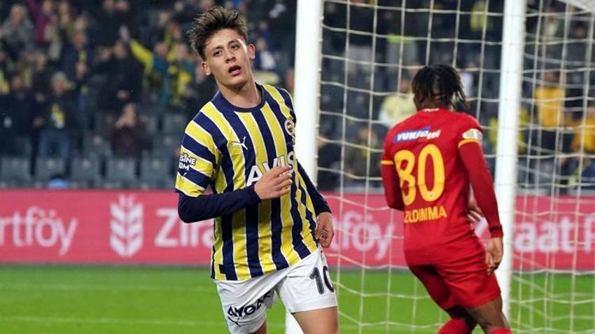 Fenerbahçe-Kayserispor maçına damga vuran pozisyon: Gol iptali gerekirdi