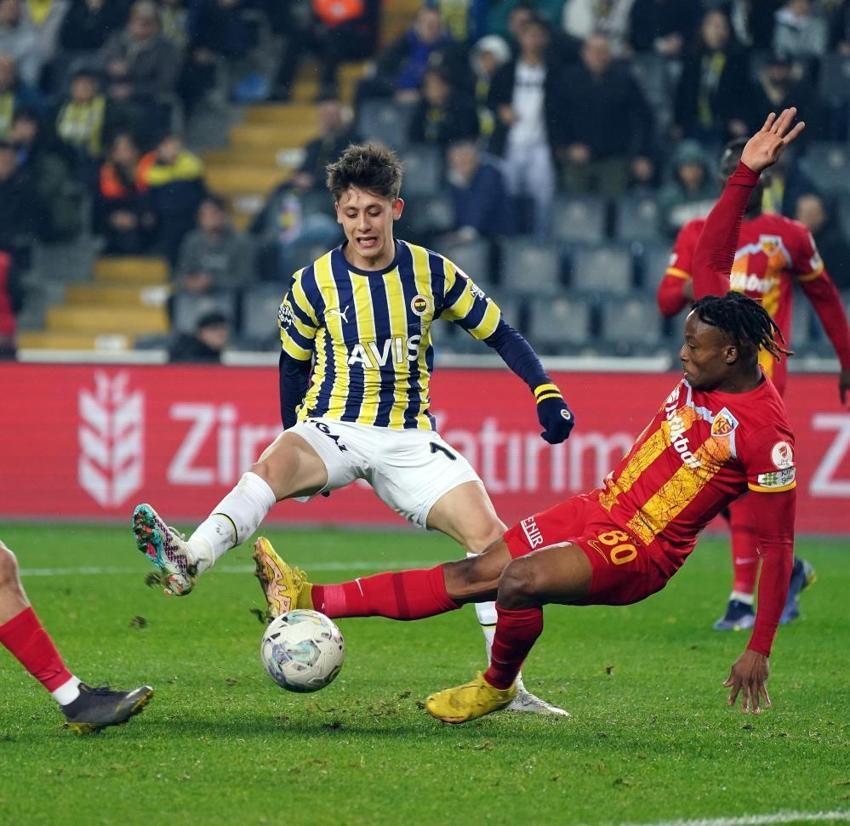 Fenerbahçe-Kayserispor maçına damga vuran pozisyon: Gol iptali gerekirdi