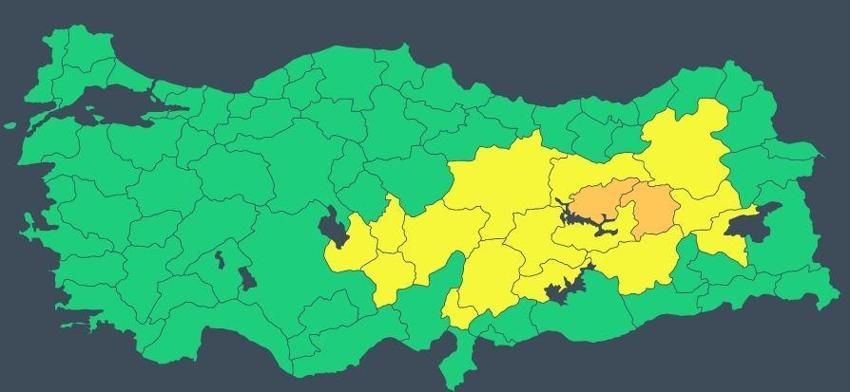 Kar yağışı ve kuvvetli yağmur geri döndü! Özellikle saat verildi, Meteoroloji son dakika il il duyurdu