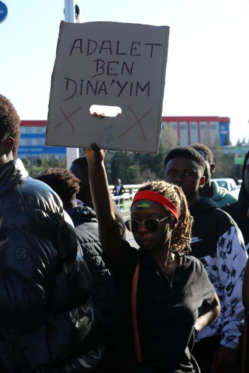 Gabonlu Dina'nın kesin ölüm nedeni belirlenecek