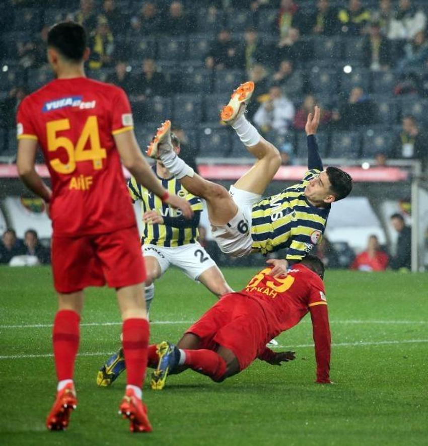 Fenerbahçe - Kayserispor maçıyla ilgili olay sözler: Çok bekler! Yine hocası kesecek