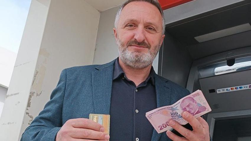 EYT ile emekli olanlar ilk maaşlarını depremezdelere bağışlıyor!