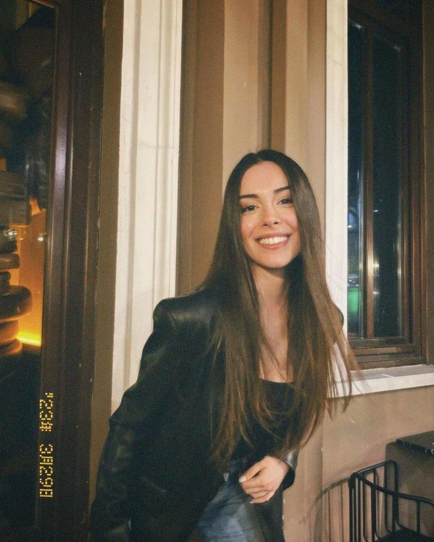 Kızılcık Şerbeti'nin Çimen'i Instagram paylaşımlarıyla büyülüyor! Beğeni yağdı