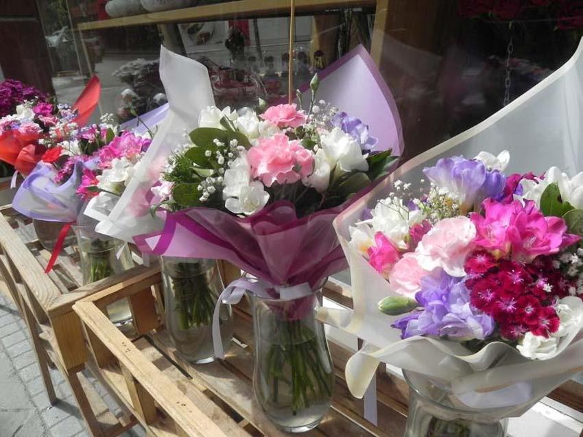 Baharın gelmesiyle vatandaşlar akın etti! 70 liradan 2 bin liraya kadar yükseliyor