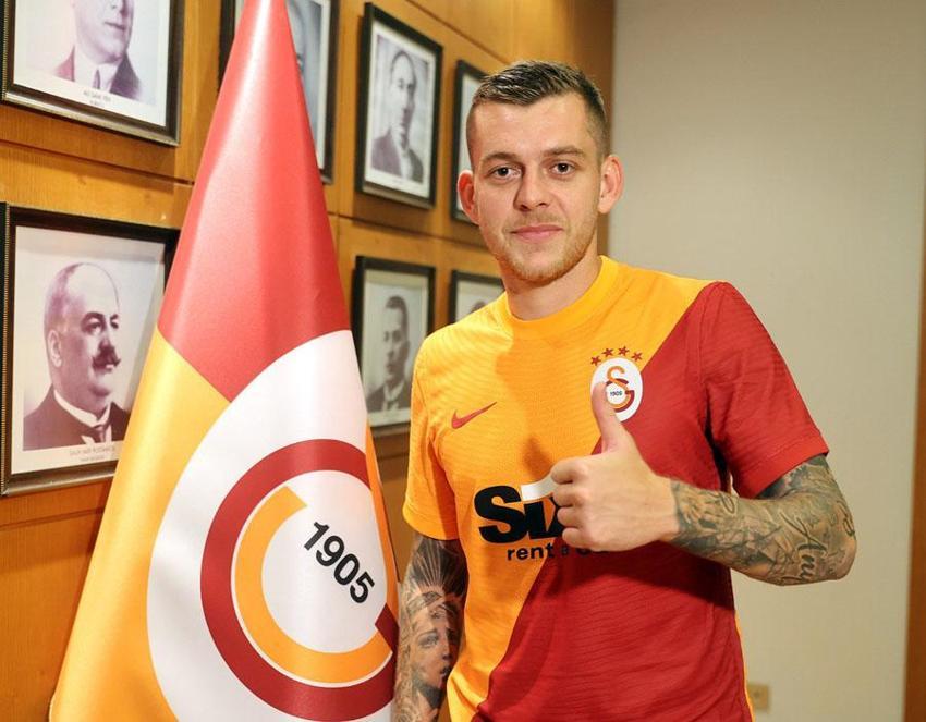 Fatih Terim 6,5 milyon euro'ya transfer etmişti! Okan Buruk çıkış yolu buldu