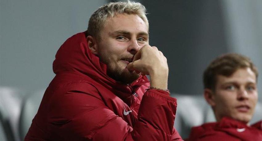 Biri sol bek diğeri stoper! İki yıldız neredeyse bedavaya Galatasaray'a gelecek