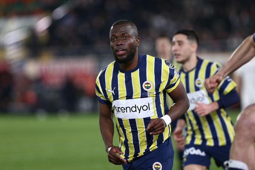 30 gol atmış yıldızı bedavaya elinden kaçırdı! 'Bir anlaşma olduğunu öğrendik'