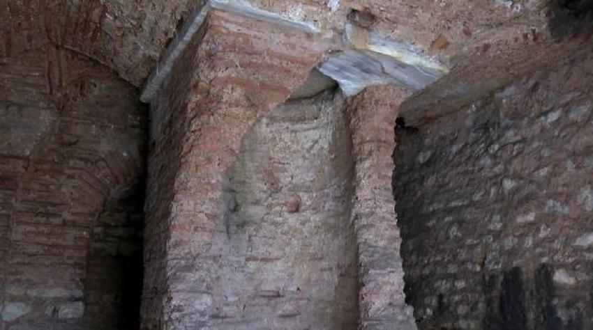 İstanbul'da bin 500 yıllık yeraltı dehlizi bulundu  