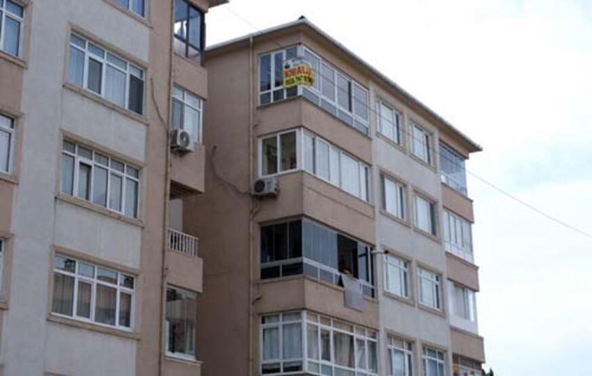 İstanbul'da deprem sonrası eski binalardan kaçış başladı! Daireler boş kaldı kiralar düştü...