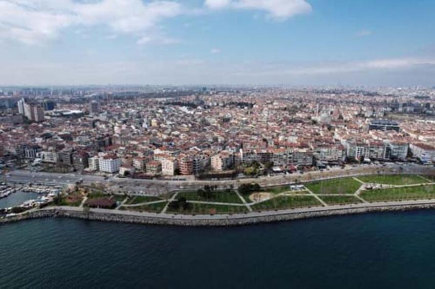 İstanbul'da deprem sonrası eski binalardan kaçış başladı! Daireler boş kaldı kiralar düştü...