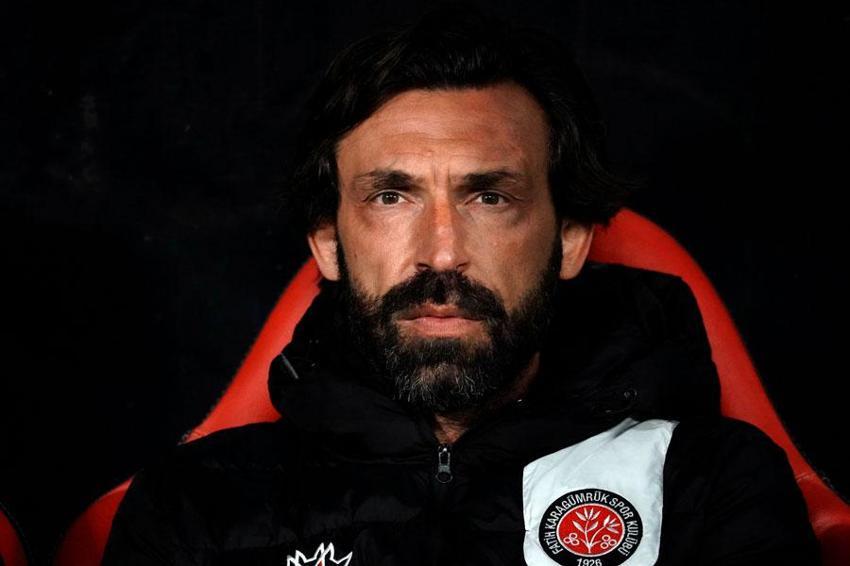 'Artık seni kimse iplemiyor! Türkiye'nin 'oynasın' diye feryat ettiği futbolcuyu yedek bırakıyorsun Jesus'