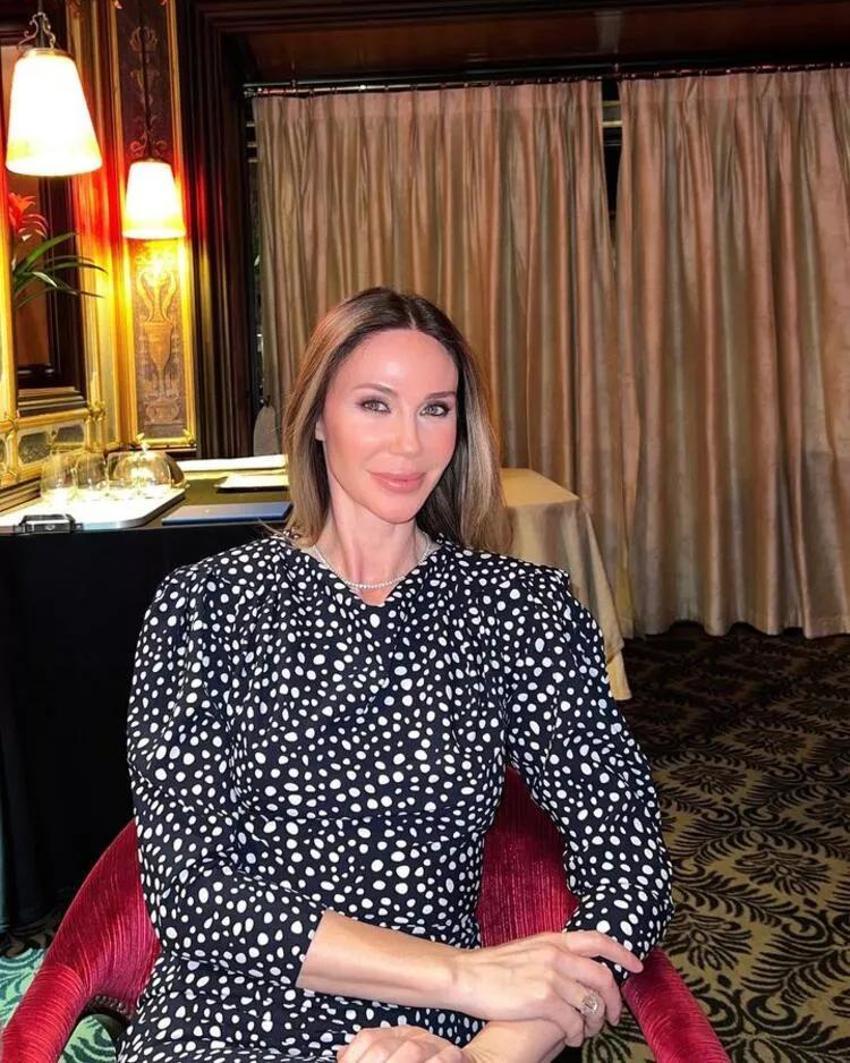 Demet Şener'e Tolga Arman'dan romantik kutlama! 'Dünyanın en şanslı kadınıyım'