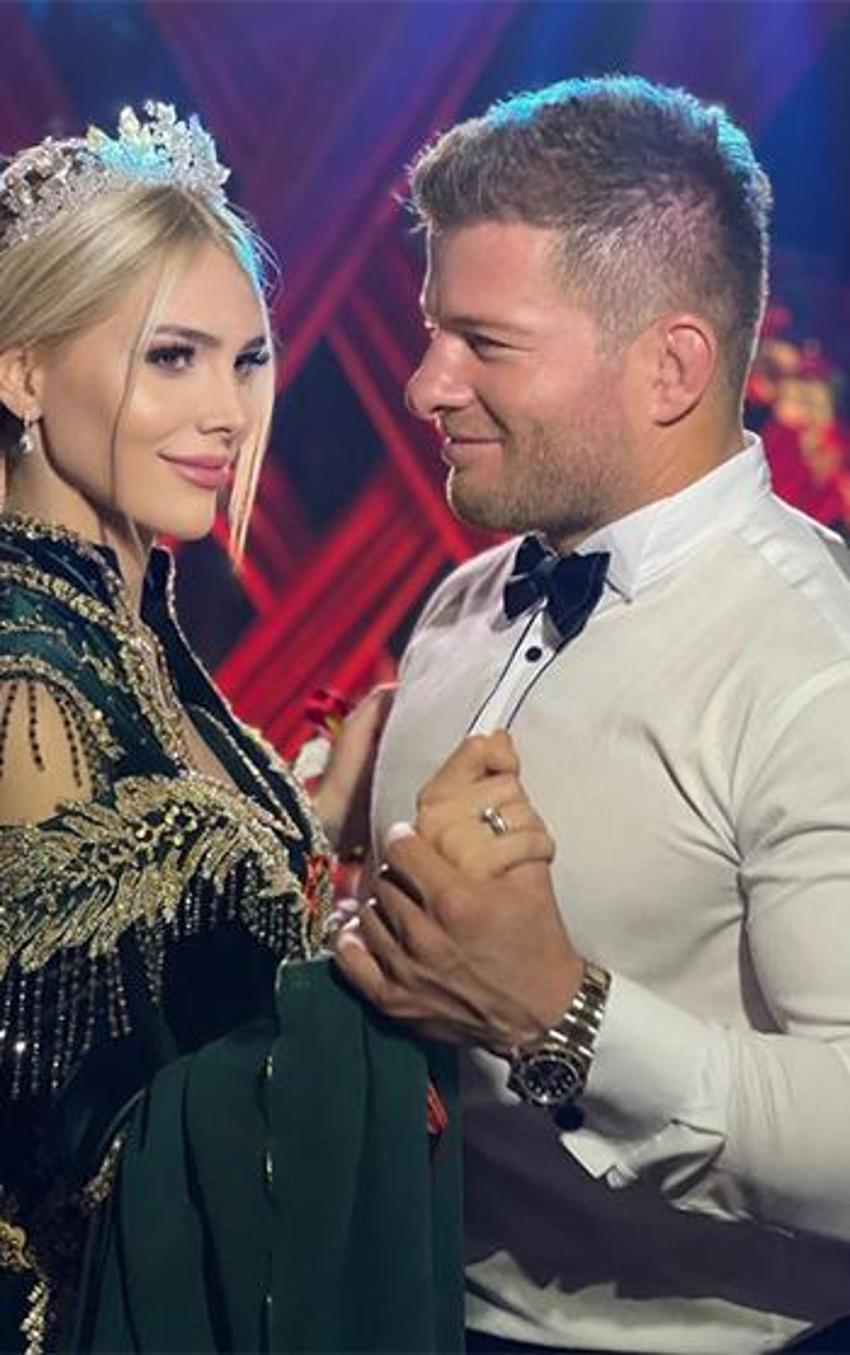 İsmail Balaban ve İlayda Şeker'den yeni poz! 'En doğal çift'