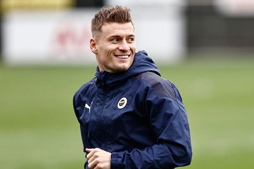Büyük umutlarla gelmişti 1 dakika bile oynatmadı! Fenerbahçe'de 14 ayrılık var
