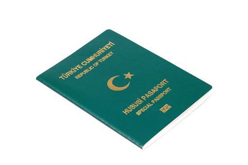 Yeşil pasaport kararı! Yüz binlerce EYT'liyi ilgilendiriyor