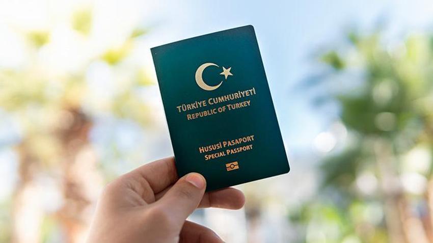 Yeşil pasaport kararı! Yüz binlerce EYT'liyi ilgilendiriyor