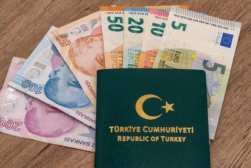 Yeşil pasaport kararı! Yüz binlerce EYT'liyi ilgilendiriyor