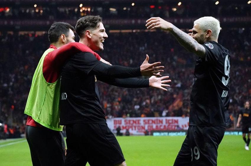 Bu başarı Metin Öztürk'e yazar! Tek başına Okan Buruk dedi