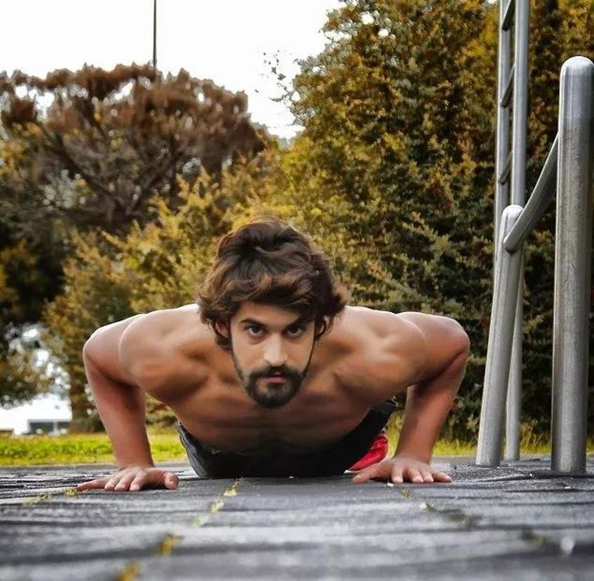 Kızılcık Şerbeti dizisine eski Survivor yarışmacısı geliyor! Kızılcık Şerberi Serdar kimdir? Yiğit Dikmen kaç yaşında?