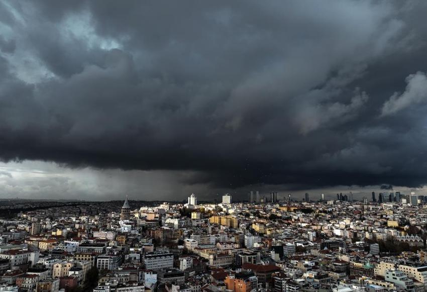 Kış geri dönüyor, kuvvetli yağış geliyor! Meteoroloji illeri tek tek açıklayıp son dakika uyarısında bulundu