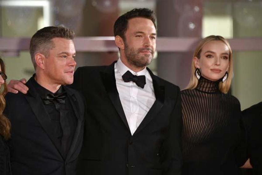 Ünlü oyuncunun evi çöp yığınına dönmüş! Kurtçukların içinde oyun oynarken bulmuşlar