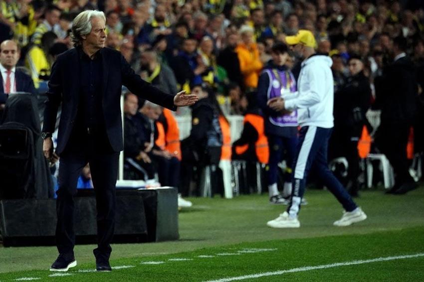 Jorge Jesus maç sonu net açıklama: Başkan Ali Koç ayrılırsa kesin olarak kalmayacağım