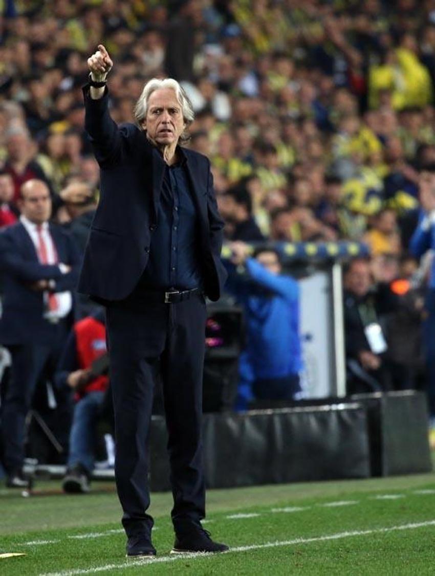 Jorge Jesus maç sonu net açıklama: Başkan Ali Koç ayrılırsa kesin olarak kalmayacağım
