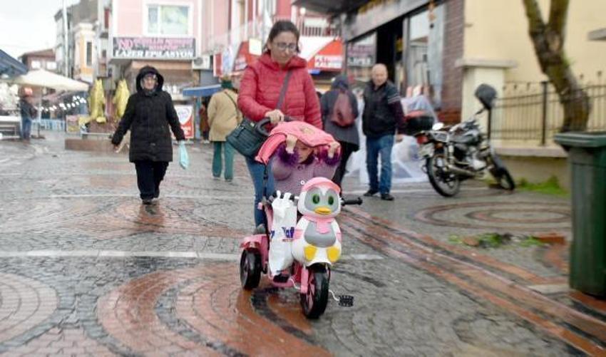 Kış geri dönüyor, kuvvetli yağış geliyor! Meteoroloji illeri tek tek açıklayıp son dakika uyarısında bulundu
