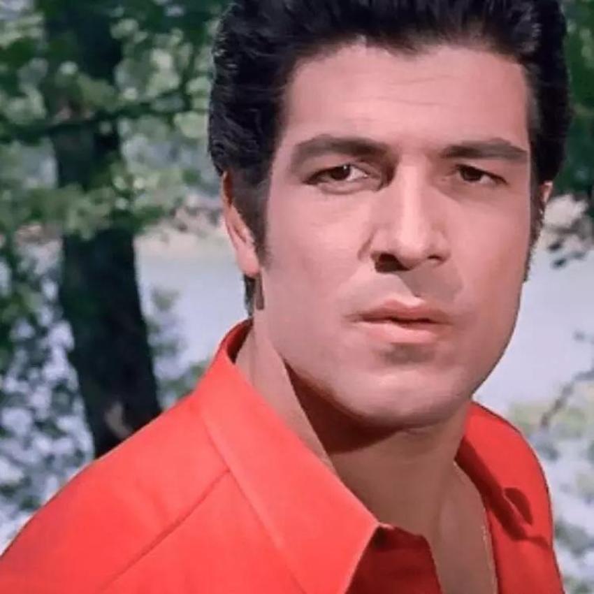 İzzet Günay: Yokluktan gelen bir kuşağız